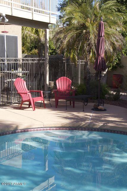 325 West Smoke Tree Road Gilbert, AZ 85233 - Photo 49 of 55 Lots of quaint areas to enjoy