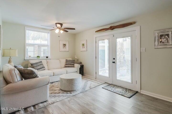 2501 Gulf Avenue, Unit 12 Gulfport, MS 39501 - Photo 11 of 25 20250308163241845413000000-o