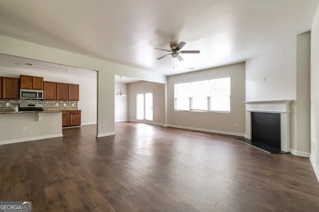 $2,625 | 207 Hollyhock Lane, Dallas, GA 30132