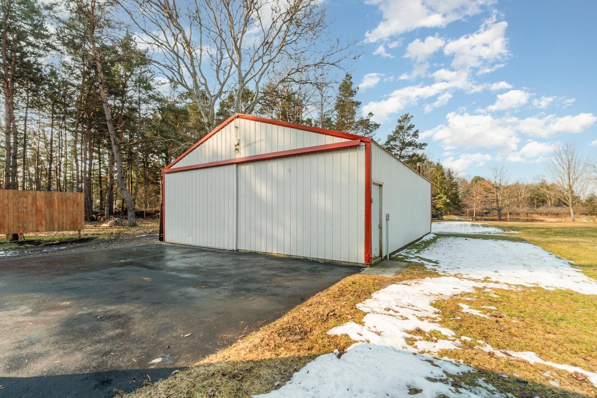 2481 North Jefferson Road Midland, MI 48642 - Photo 28 of 37