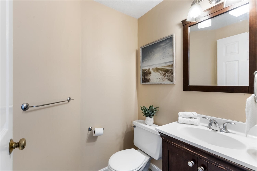 15 Deer Path, Unit 5 Maynard, MA 01754 - Photo 7 of 39 Gallery Image 7