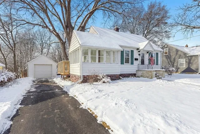 $259,900 | 210 5th Avenue Northeast, Faribault, MN 55021