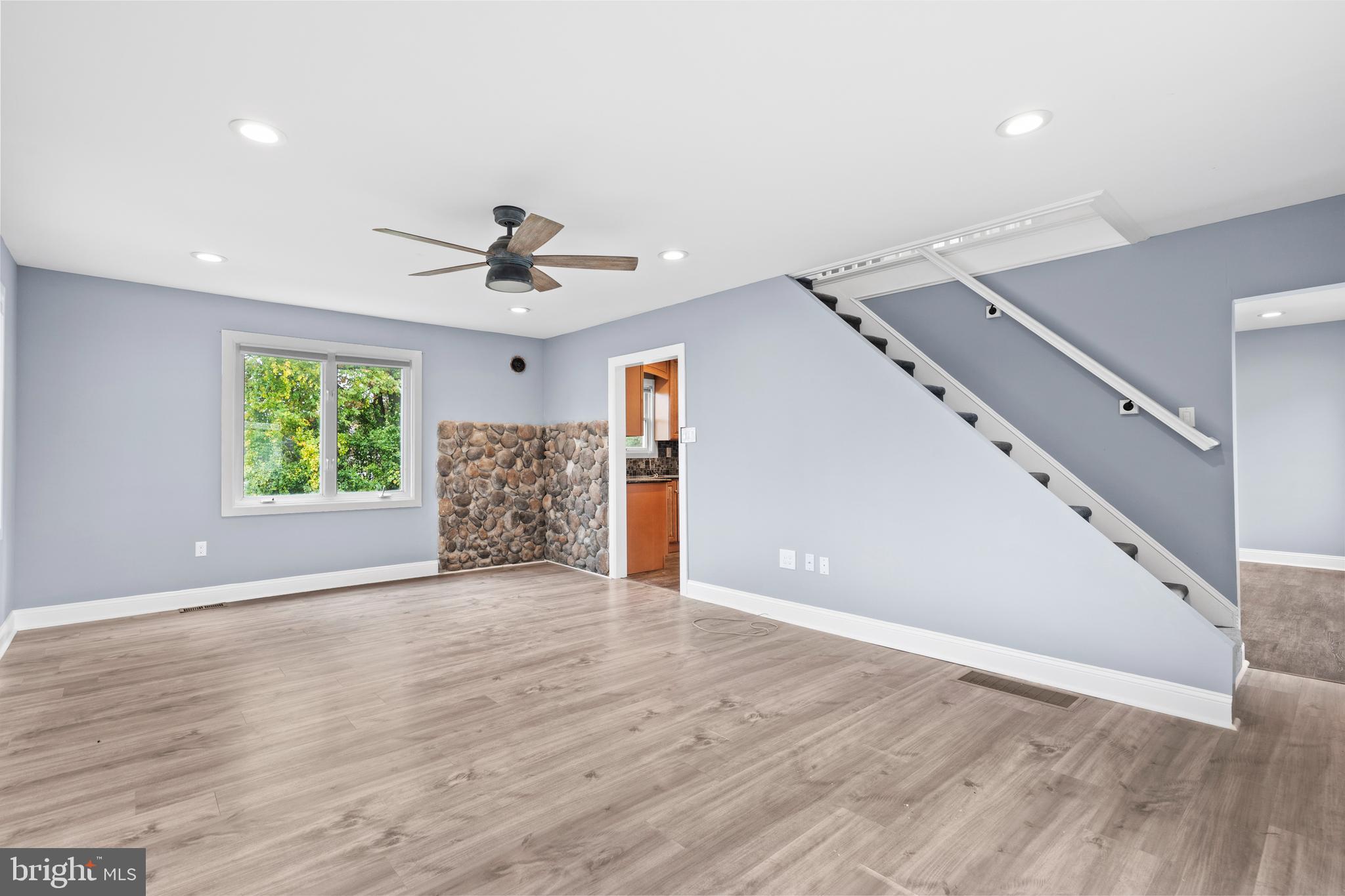 2132 Durham Road Langhorne, PA 19047 - Photo 11 of 35