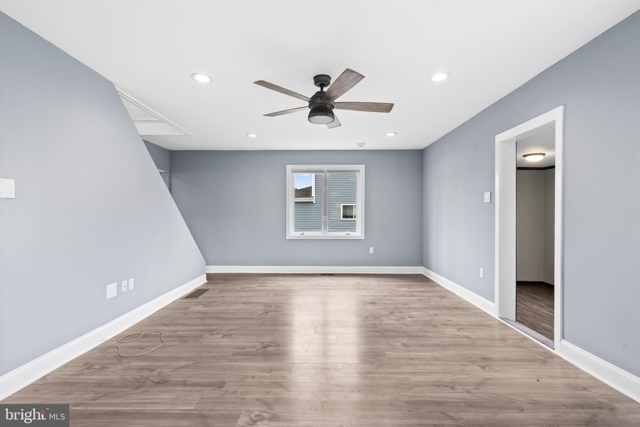 2132 Durham Road Langhorne, PA 19047 - Photo 13 of 35