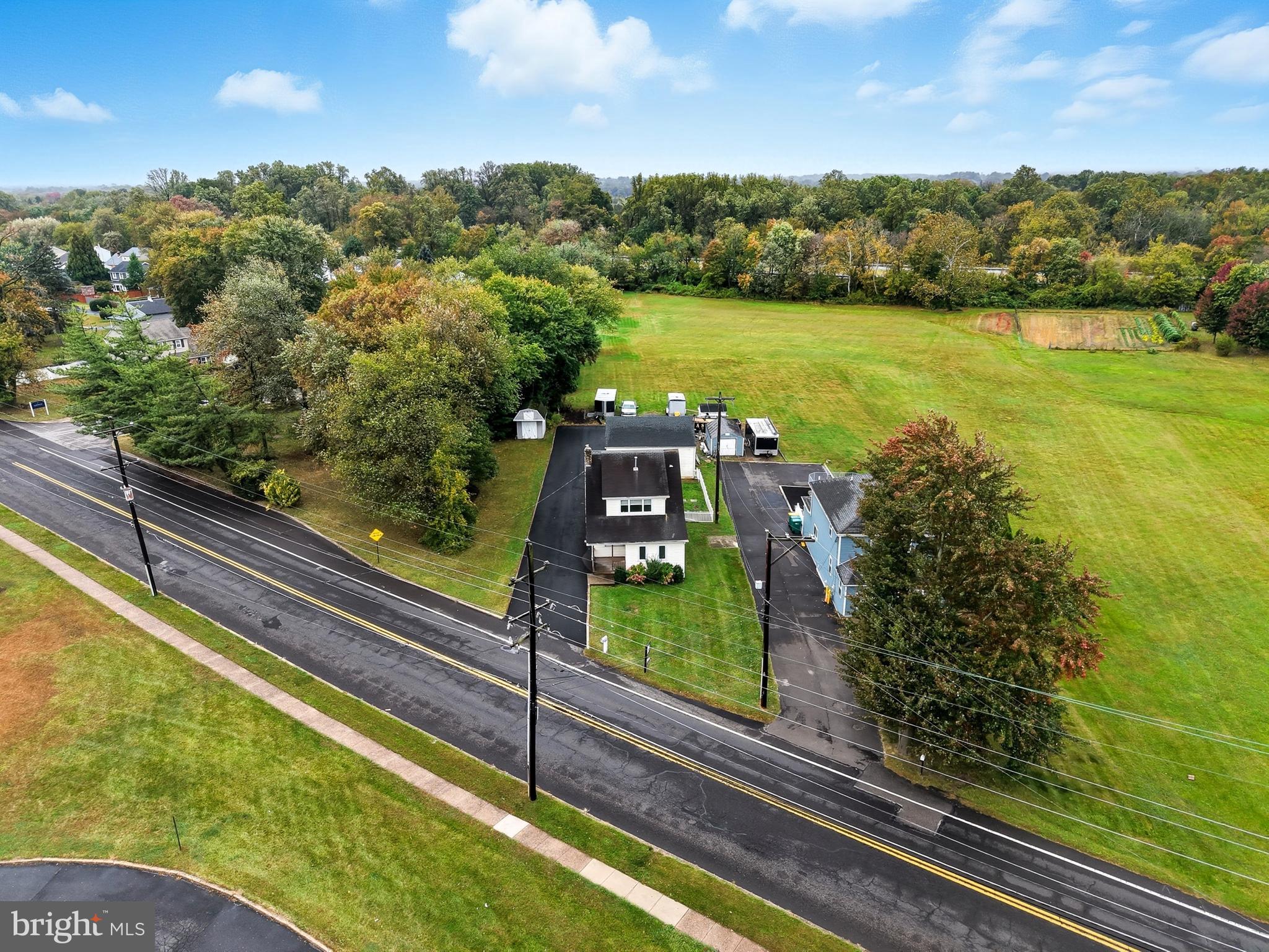 2132 Durham Road Langhorne, PA 19047 - Photo 31 of 35