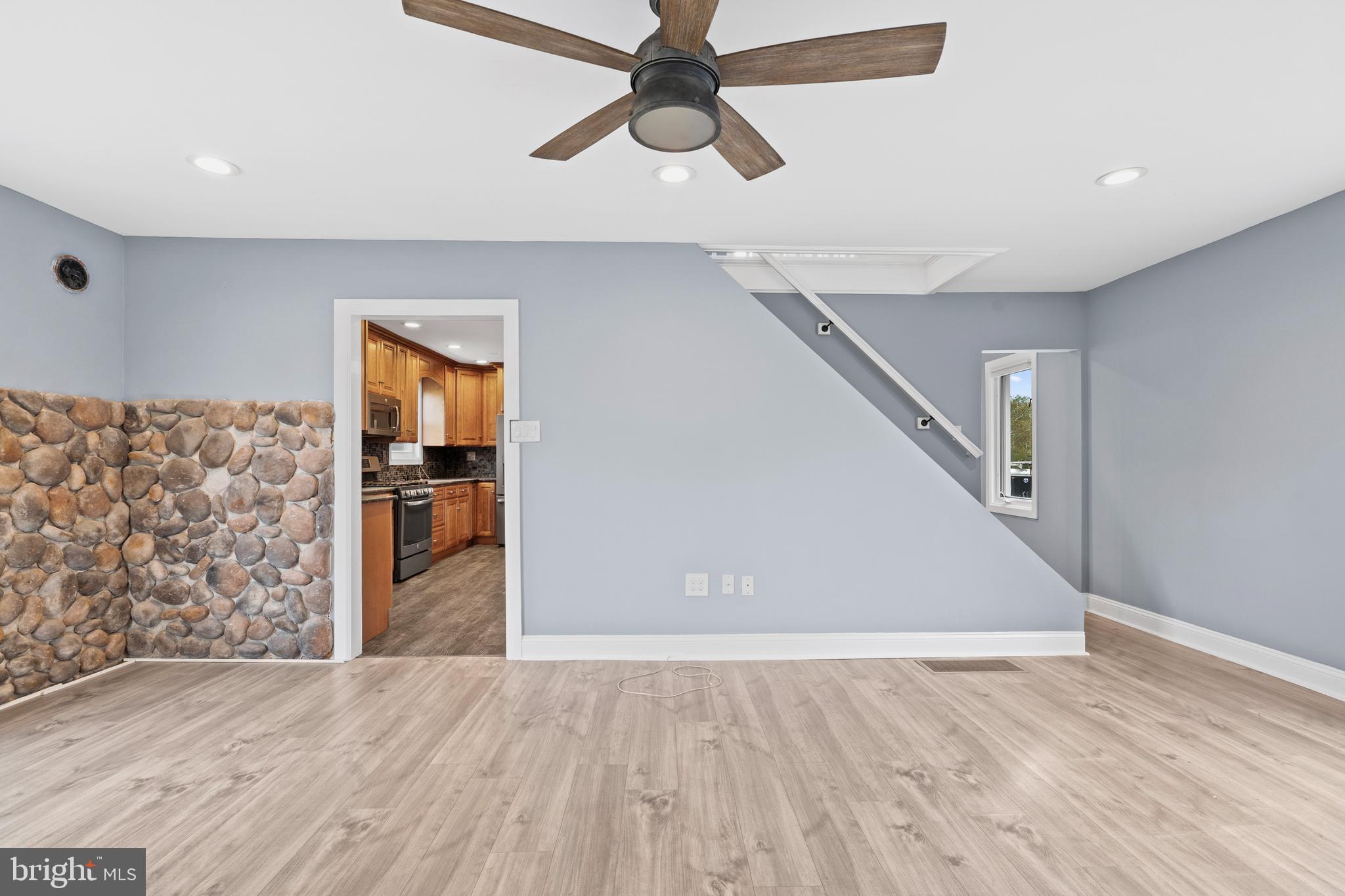 2132 Durham Road Langhorne, PA 19047 - Photo 10 of 35