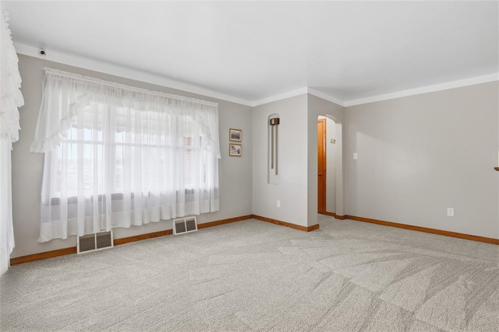 71 Cort Street Washington, PA 15301 - Photo 12 of 50