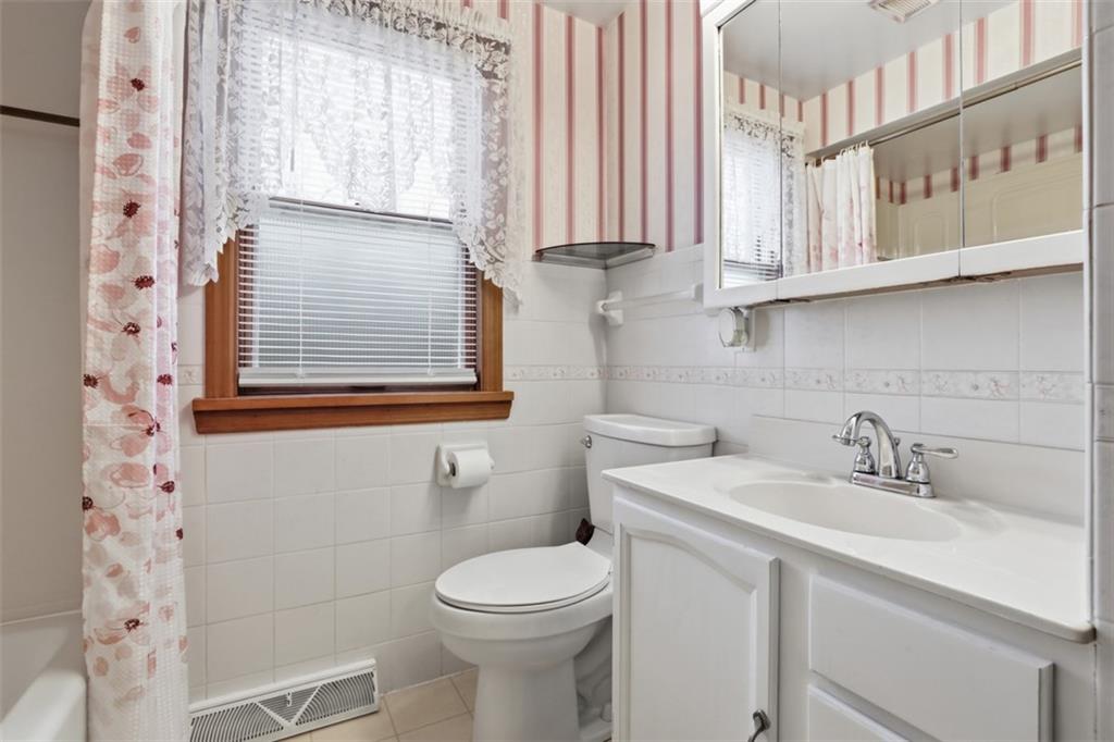 71 Cort Street Washington, PA 15301 - Photo 19 of 50