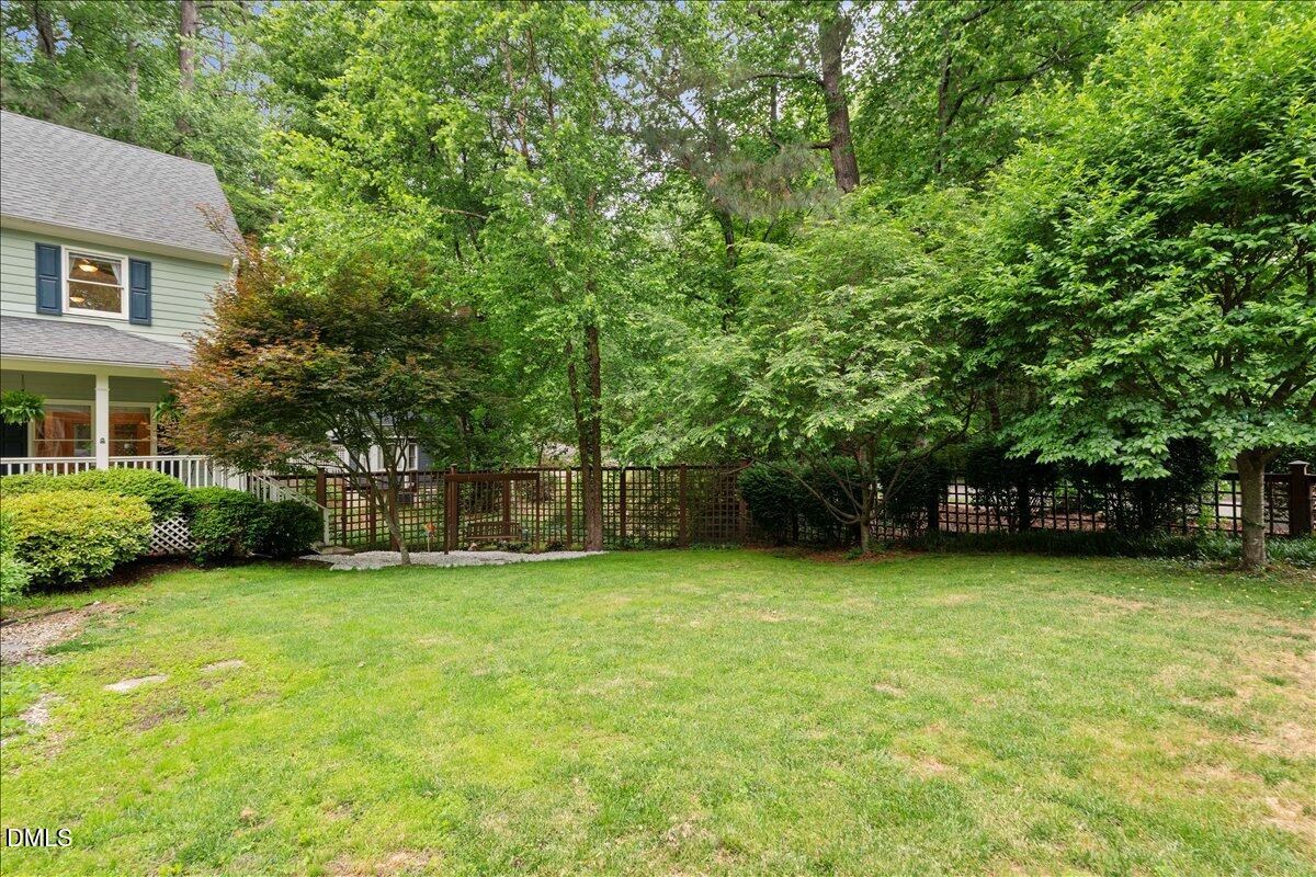 6733 Eastbrook Drive Raleigh, NC 27615 - Photo 28 of 37 46-P1136343