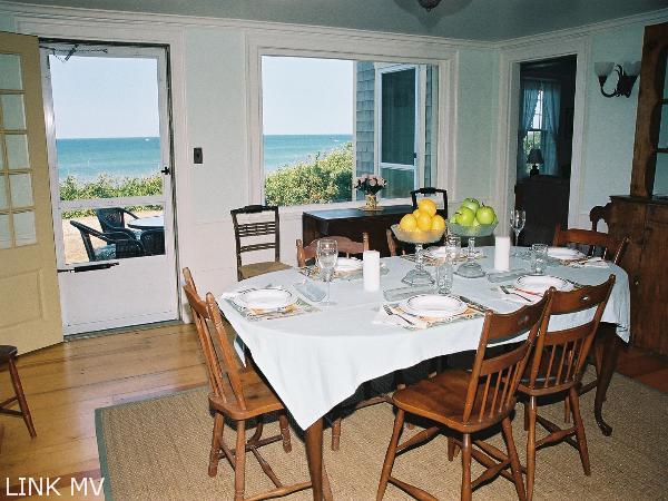 6 Golf Club Road Edgartown, MA 02539 - Photo 11 of 25 http://d1qzqeyxiitrap.cloudfront.net/photos/19796/600/f810341d.jpg