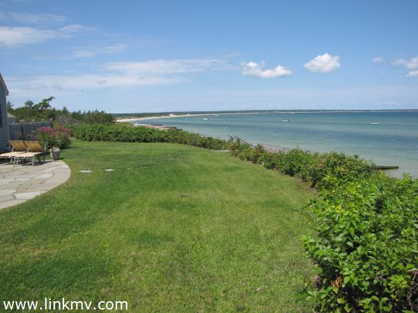 6 Golf Club Road Edgartown, MA 02539 - Photo 14 of 25 http://d1qzqeyxiitrap.cloudfront.net/photos/19796/600/c3ec9678.jpg