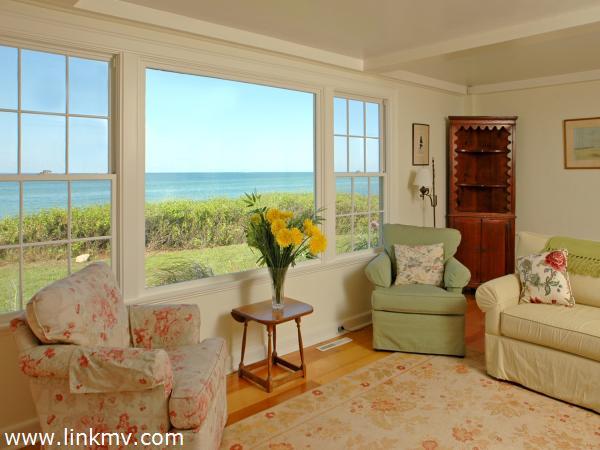 6 Golf Club Road Edgartown, MA 02539 - Photo 3 of 25 http://d1qzqeyxiitrap.cloudfront.net/photos/19796/600/f8f97106.jpg