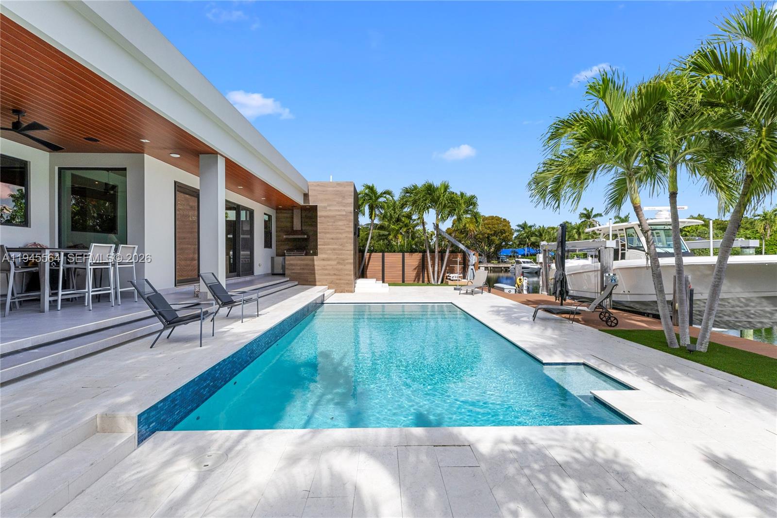 12911 Oleander Road North Miami, FL 33181 - Photo 13 of 67