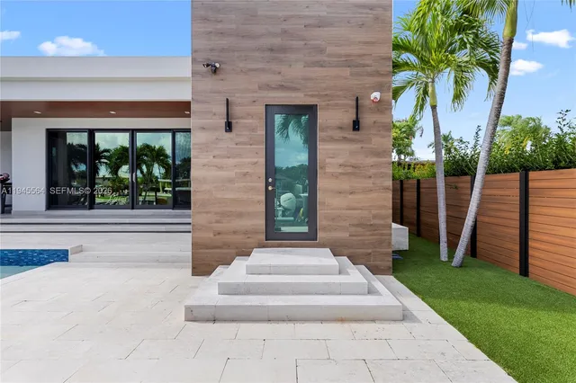 $13,500 | 12911 Oleander Road, North Miami, FL 33181