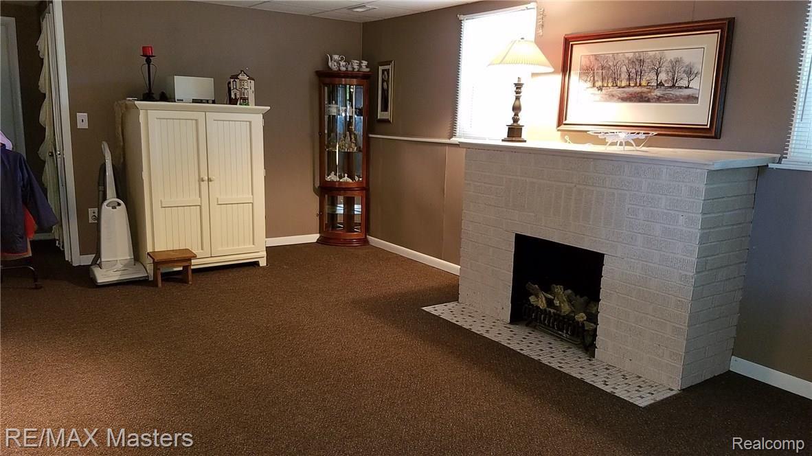 12367 Grafton Road Carleton, MI 48117 - Photo 10 of 40 20160713_124126.jpg