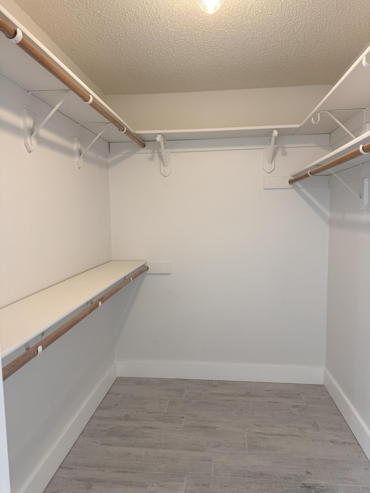 502 Park Avenue Sebastian, FL 32958 - Photo 13 of 14 Primary Closet