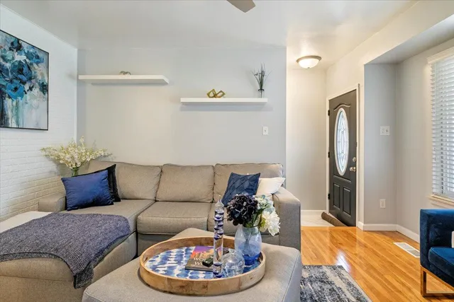 $200,000 | 1255 Windham Street, Westland, MI 48186