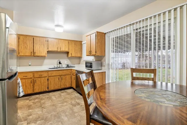 $200,000 | 1255 Windham Street, Westland, MI 48186