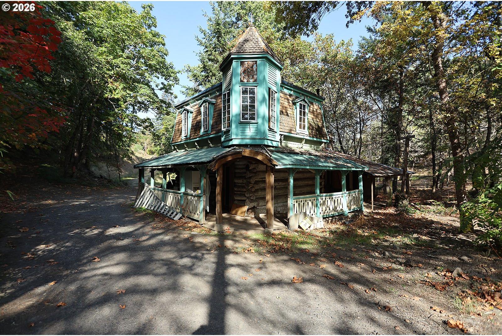 1250 Dry Creek Road Mosier, OR 97040 - Photo 1 of 42 Gallery Image 1