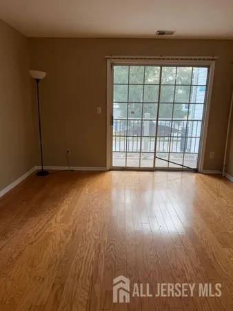 $2,400 | 513 Waterford Drive, Edison, NJ 08817