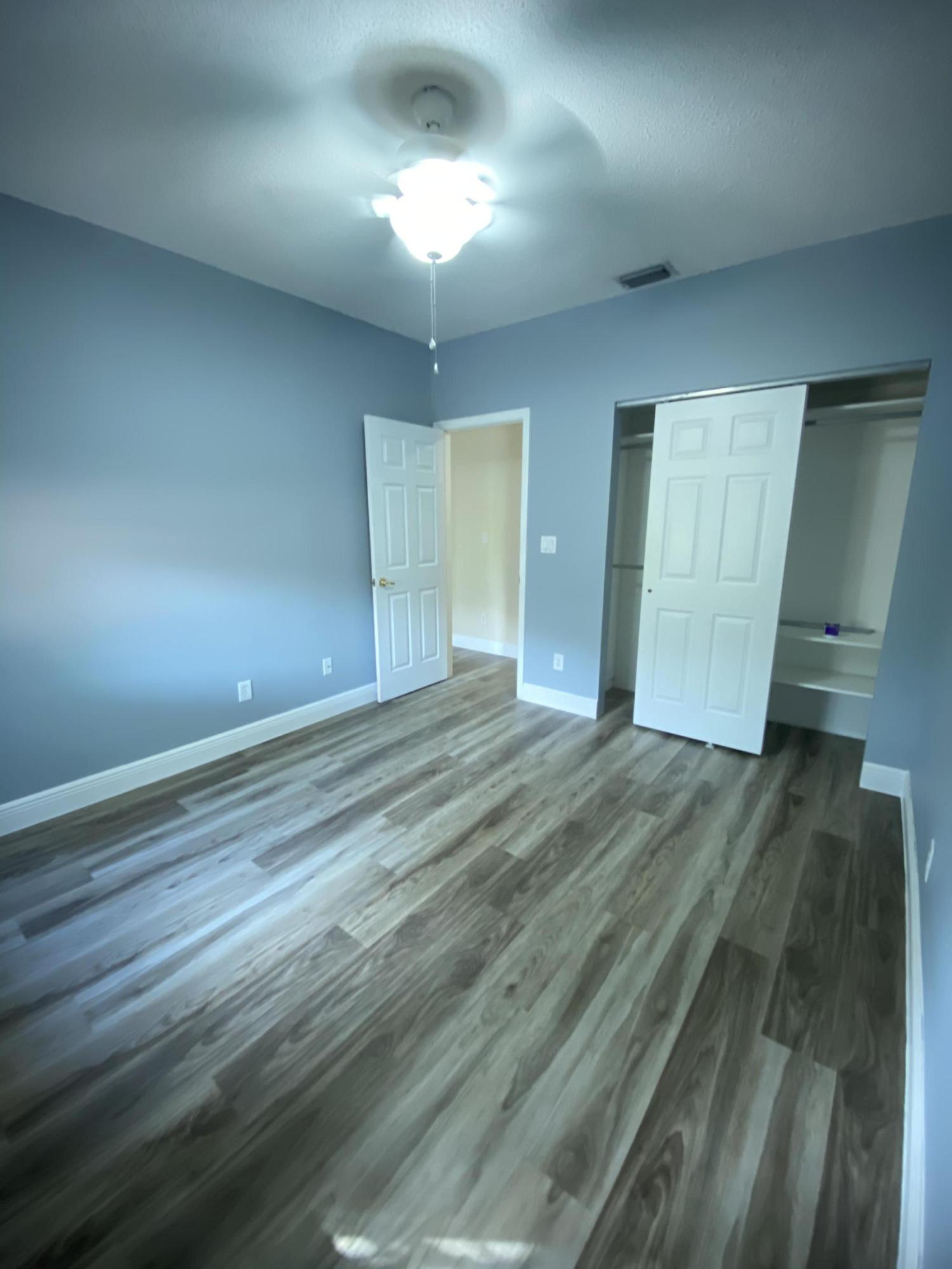 16063 Emerald Cove Road Weston, FL 33331 - Photo 29 of 35 095DF40D-A642-4480-86CA-B570A69CA4A2
