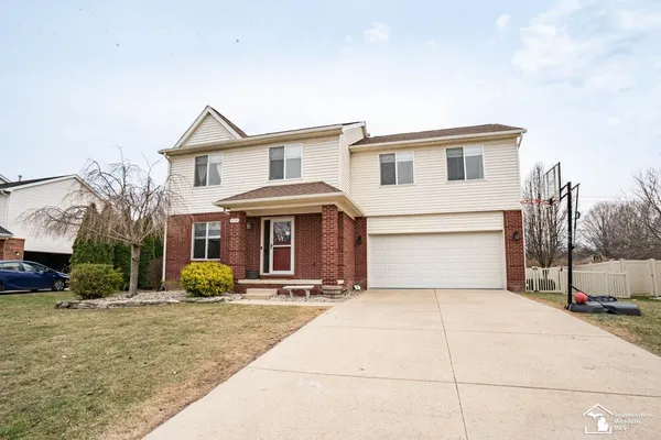 $402,400 | 835 Golf Ridge Circle, Dundee, MI 48131