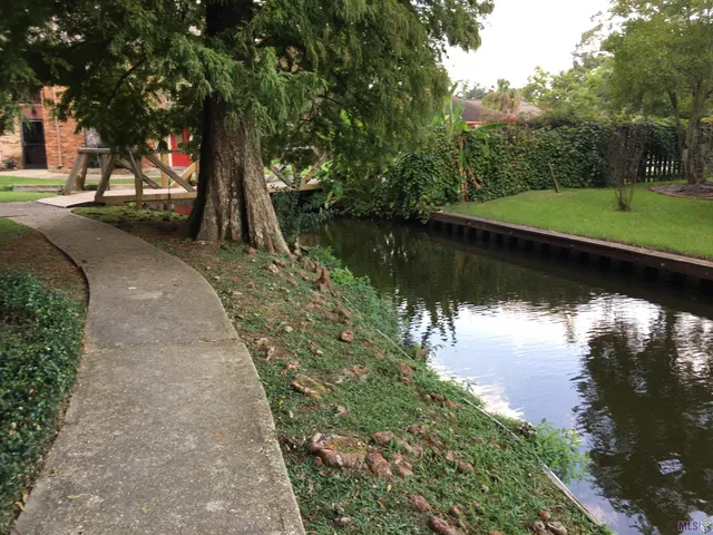 $130,000 | 2421 Aubin Lane, Baton Rouge, LA 70816