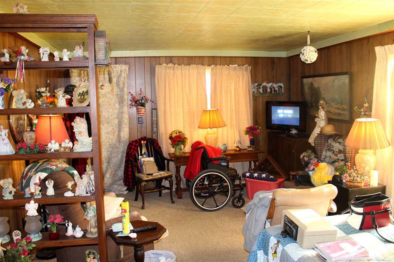 3843 Burns Line Road Croswell, MI 48422 - Photo 5 of 30 50007998-4.JPG