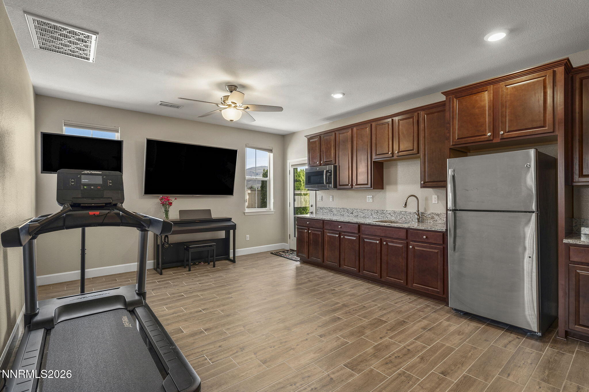 10210 Rollins Drive Reno, NV 89521 - Photo 26 of 53 26-web-or-mls-_DSC1978