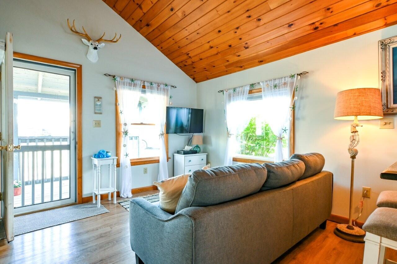 376 Mile Road, Unit 304 Wells, ME 04090 - Photo 10 of 53 8