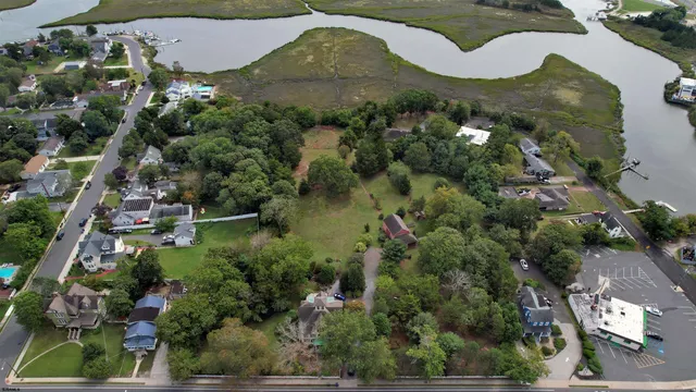 $899,900 | 40 North Shore Road, Absecon, NJ 08201