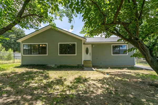 $345,000 | 1346 South Reno Road, Springtown, TX 76082