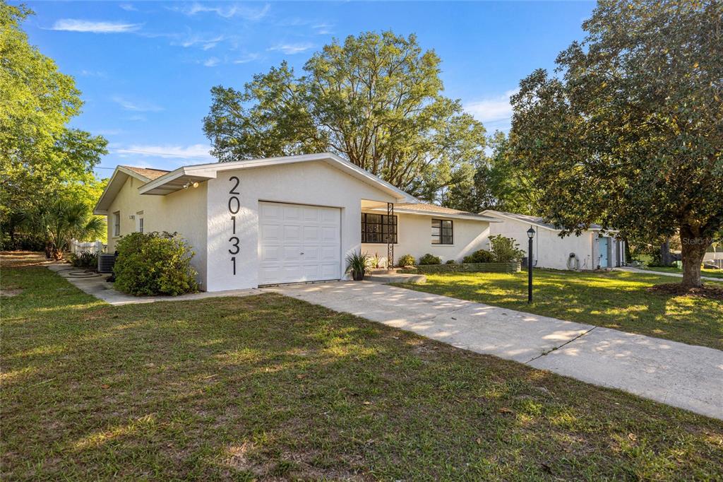 20131 Southwest 83rd Street Dunnellon, FL 34431 - Photo 2 of 27