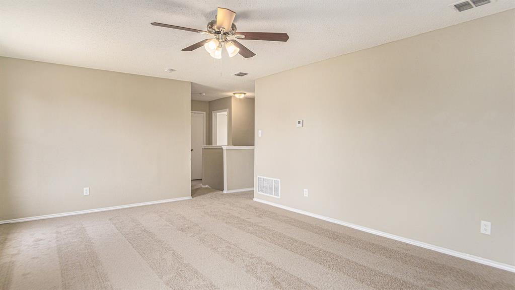 8732 Hunters Point Way Fort Worth, TX 76123 - Photo 17 of 24