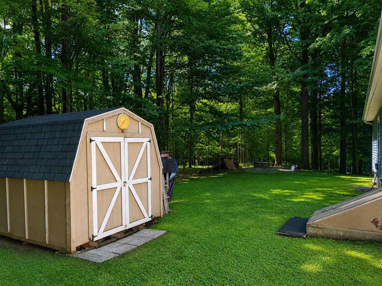 5809 Barnhart Road Ludington, MI 49431 - Photo 25 of 27