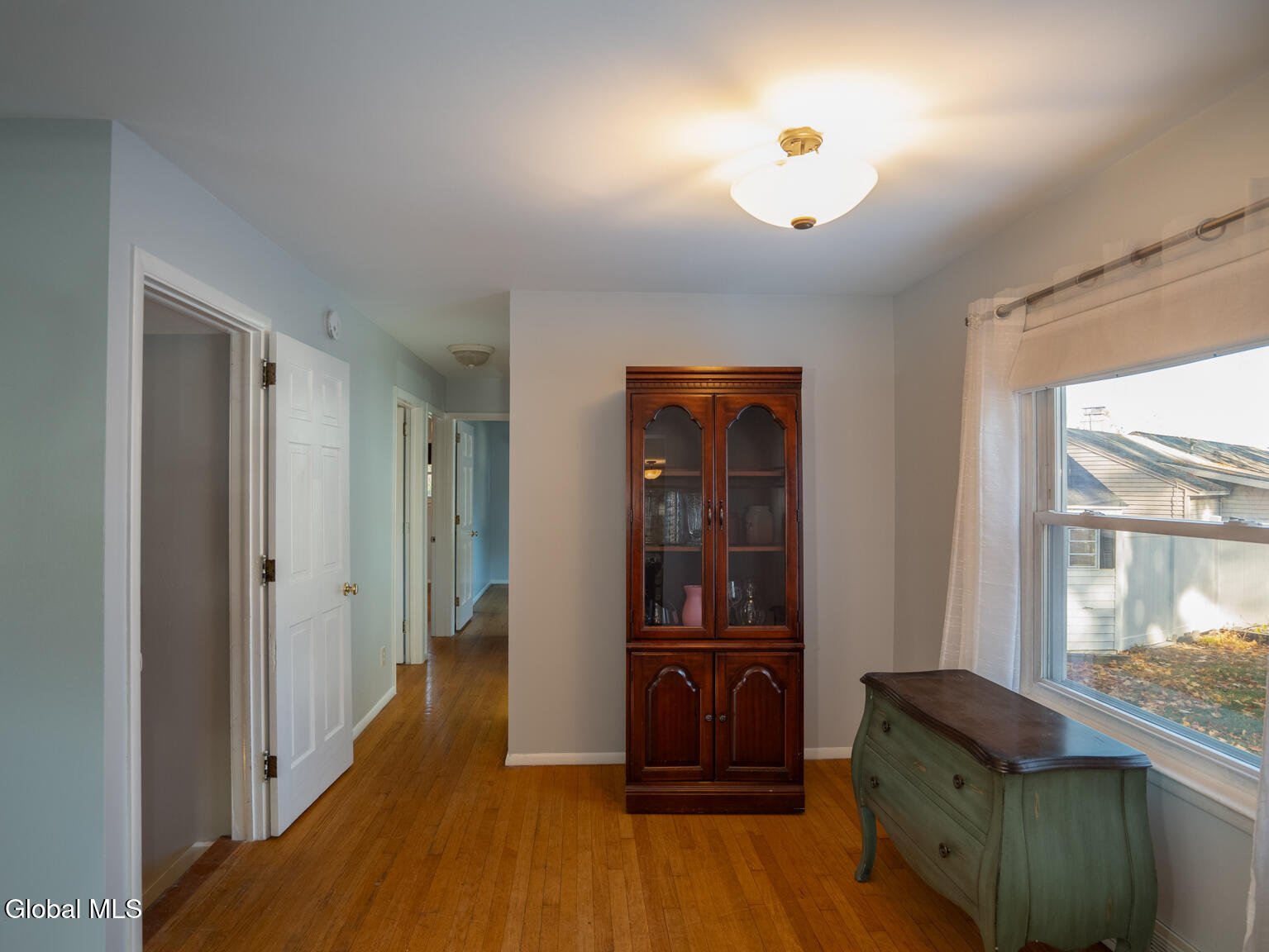 930 Riverview Road Niskayuna, NY 12309 - Photo 12 of 30 DSC05111-Edit