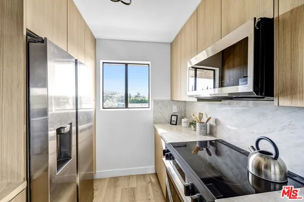 $496,000 | 26051 Vermont Avenue, Unit 206C, Harbor City, CA 90710