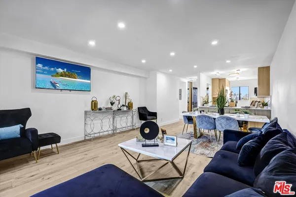$496,000 | 26051 Vermont Avenue, Unit 206C, Harbor City, CA 90710