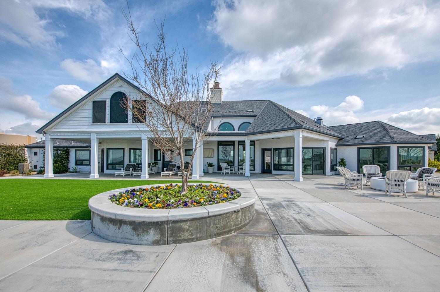 18300 Watts Valley Road Sanger, CA 93657 - Photo 4 of 78