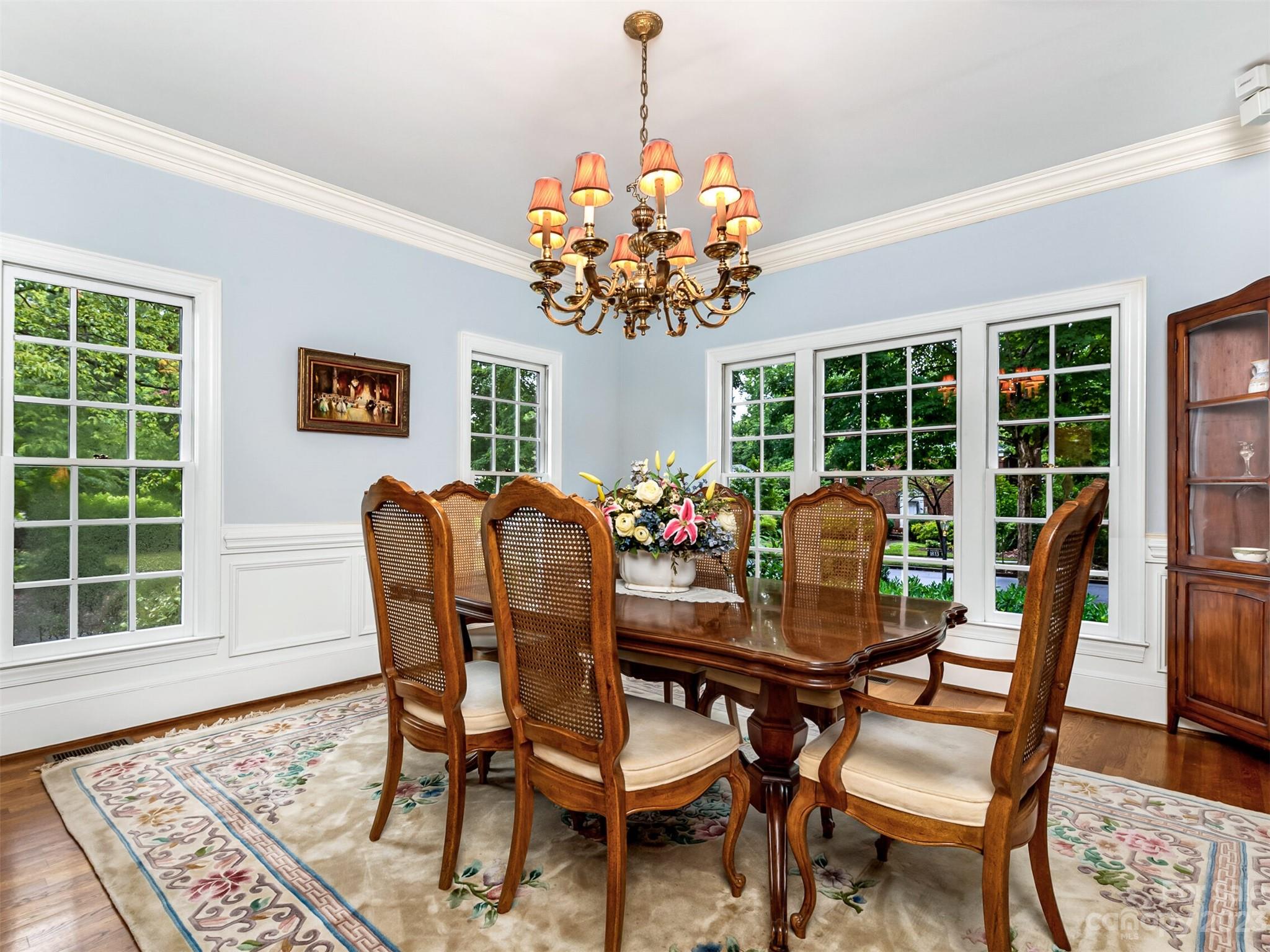 1833 Sterling Road Charlotte, NC 28209 - Photo 6 of 32 Gallery Image 6