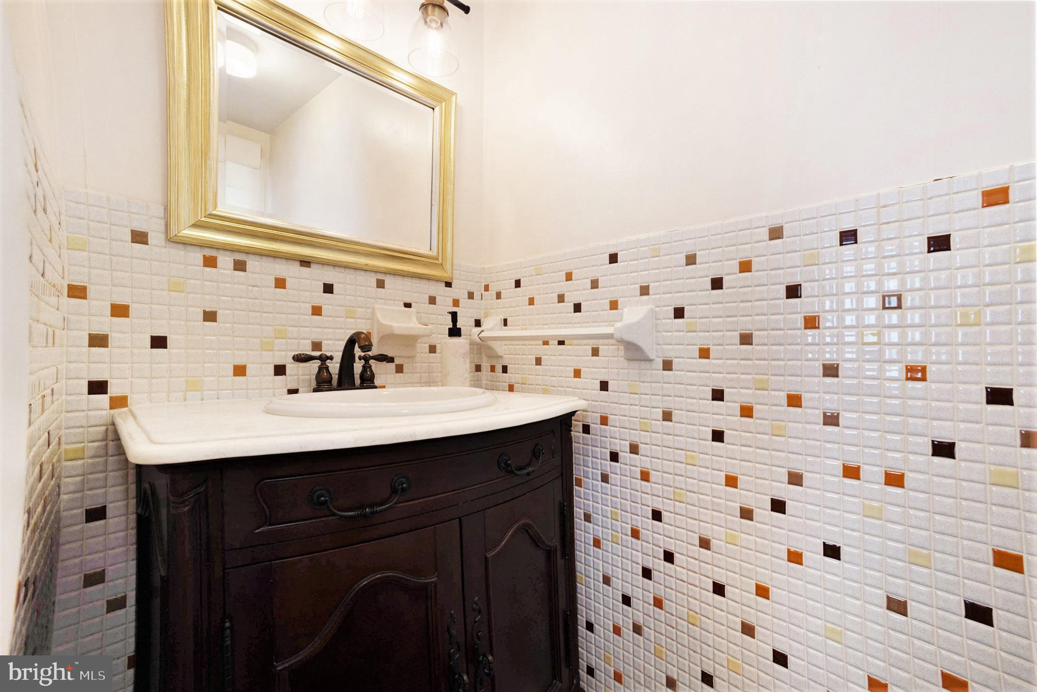 350 Red Coat Lane Wayne, PA 19087 - Photo 28 of 38 Half bath on the lower level.