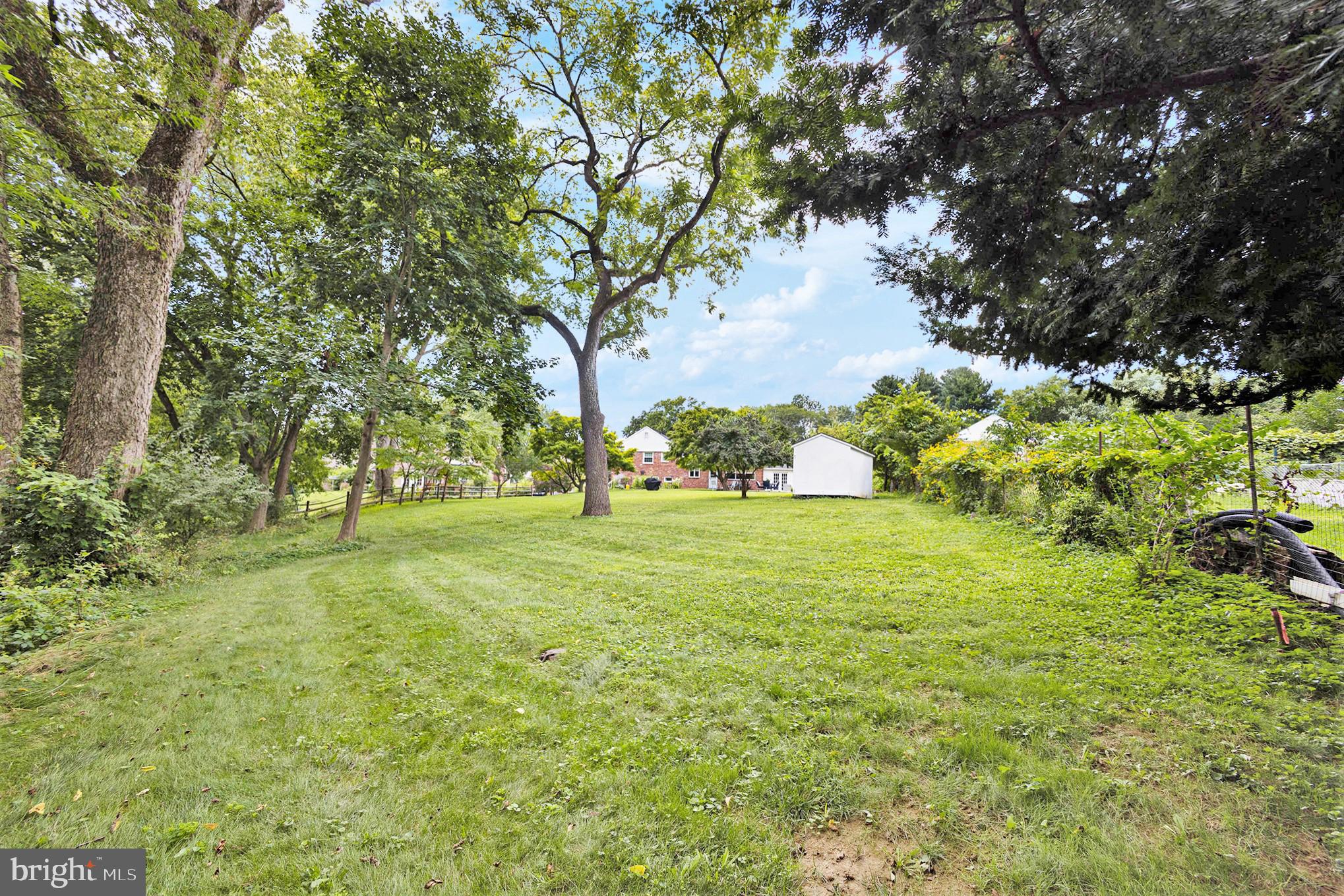 350 Red Coat Lane Wayne, PA 19087 - Photo 34 of 38