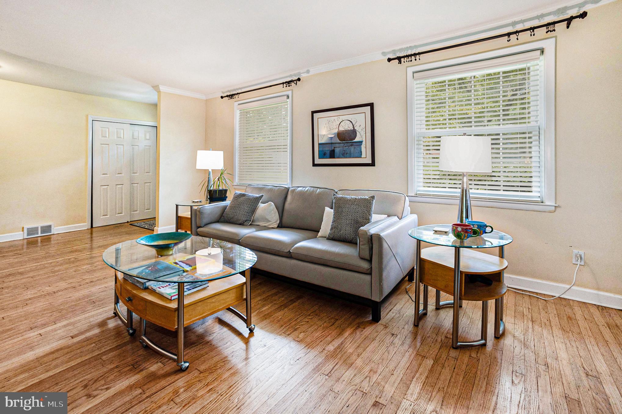 350 Red Coat Lane Wayne, PA 19087 - Photo 9 of 38 Beautiful Hardwood floors