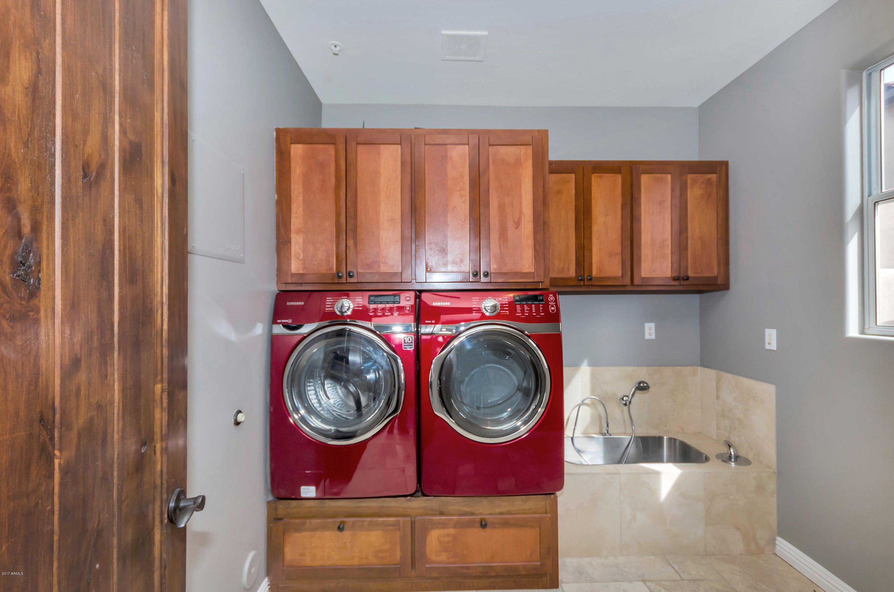9697 East Mountain Spring Road Scottsdale, AZ 85255 - Photo 46 of 59 Laundry