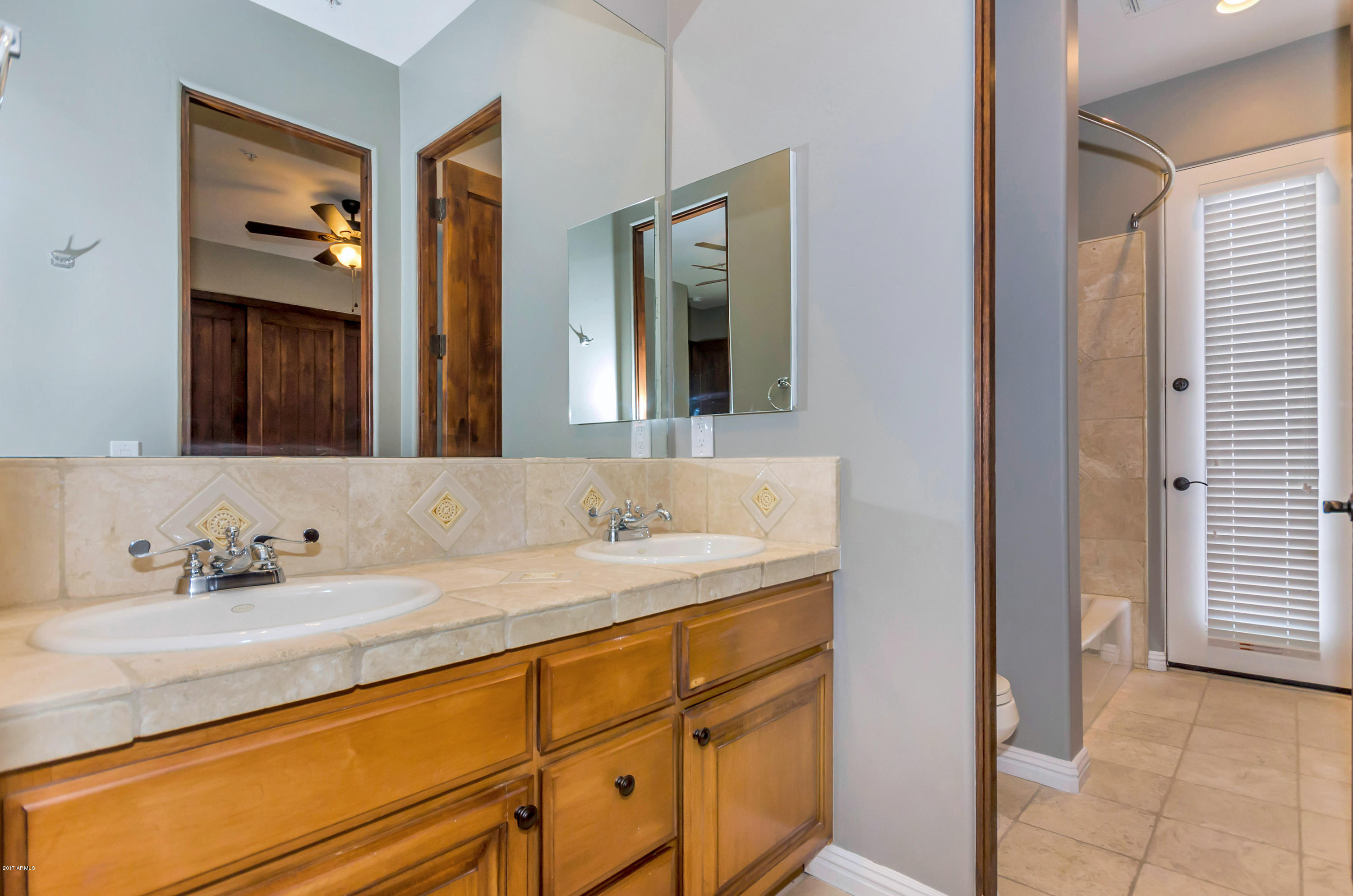 9697 East Mountain Spring Road Scottsdale, AZ 85255 - Photo 51 of 59 Bath Jack & Jill