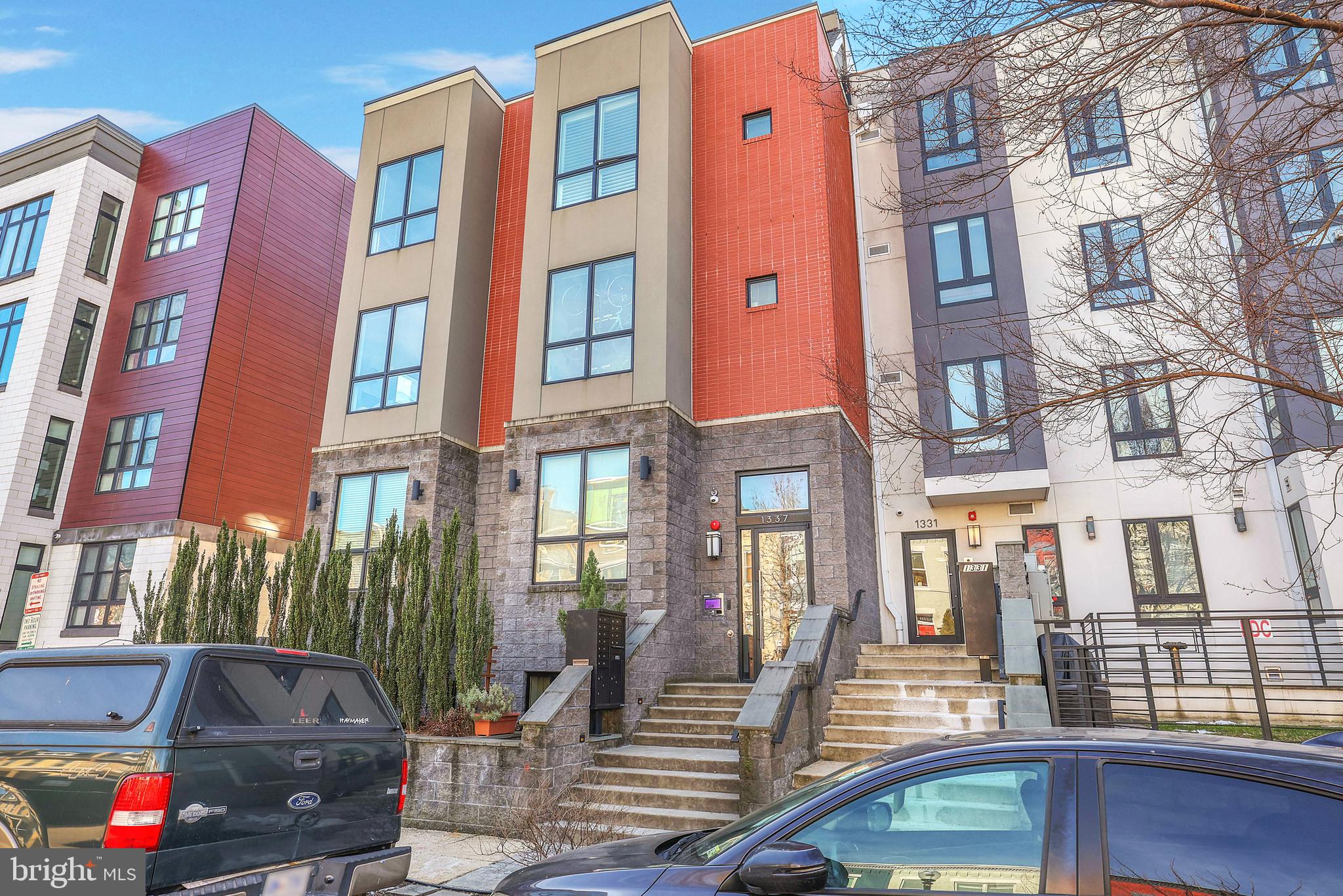 1337 K Street Southeast, Unit PH1 Washington, DC 20003 - Photo 30 of 34