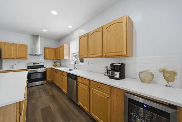 $439,900 | 1836 Ness Way, Montgomery, IL 60538