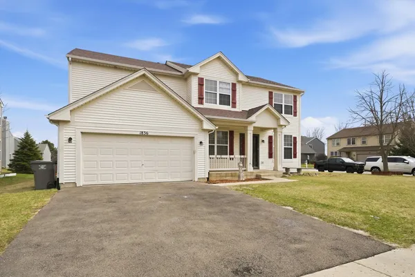 $439,900 | 1836 Ness Way, Montgomery, IL 60538