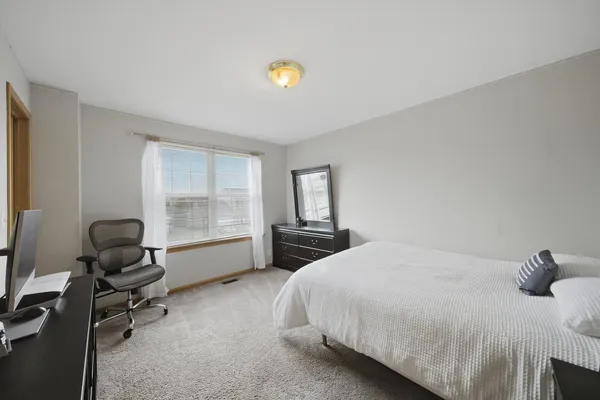 $439,900 | 1836 Ness Way, Montgomery, IL 60538