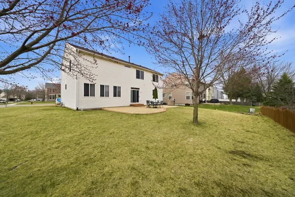 $439,900 | 1836 Ness Way, Montgomery, IL 60538